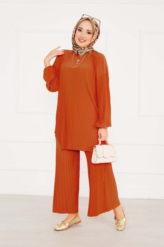 Pleated Relaxed Fit Hijab Two-Piece Set Orange