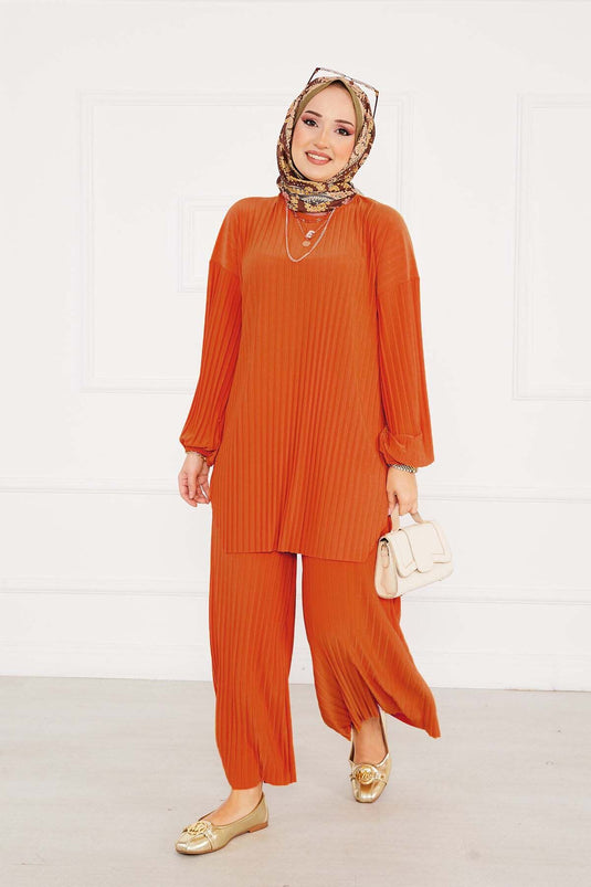 Pleated Relaxed Fit Hijab Two-Piece Set Orange