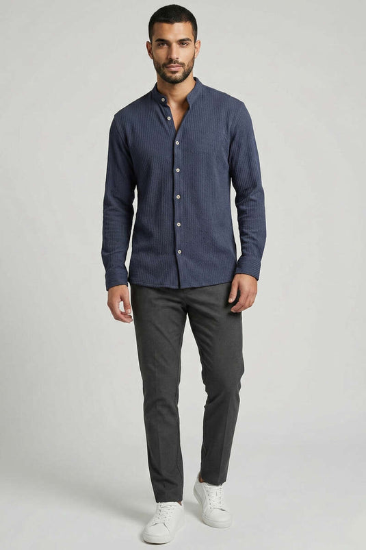 Chemise homme à col officier en tissage de coton fumée