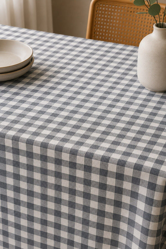 Nappe à motif à carreaux bleu clair