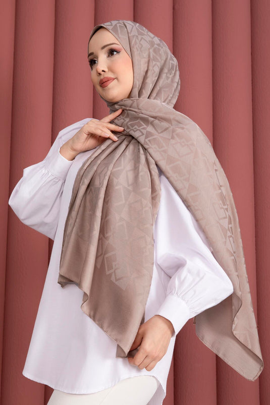 سلسلة شال جاكار برسومات فاخرة باللون البيج