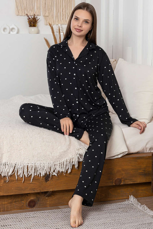 طقم بيجامة بأزرار بنقشة منقط باللونين الأسود والأبيض