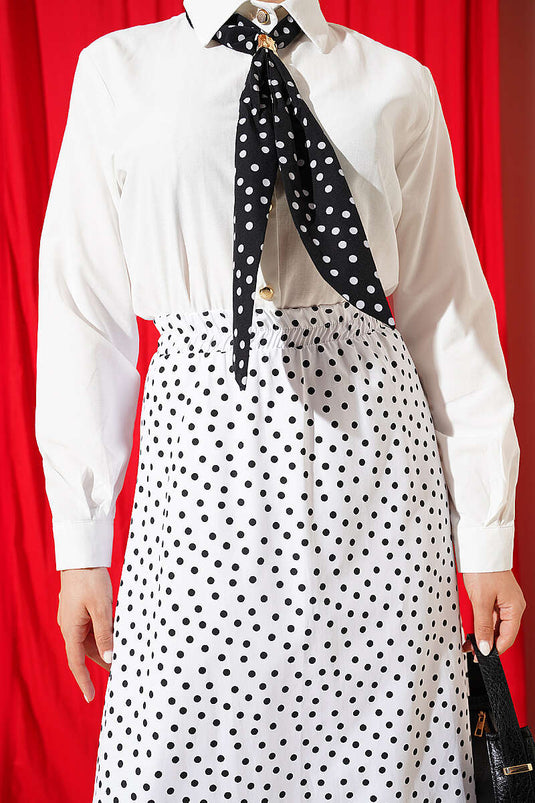 Ensemble deux pièces jupe à pois avec foulard blanc