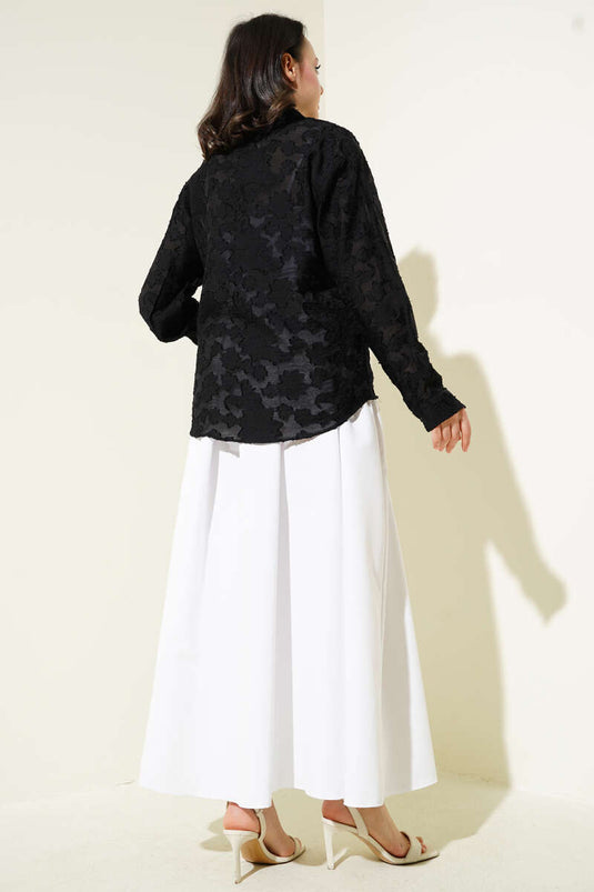 Chemise transparente noire à motif floral avec franges