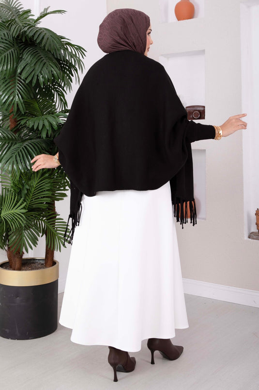 Zwarte Trui Poncho Met Franje Details