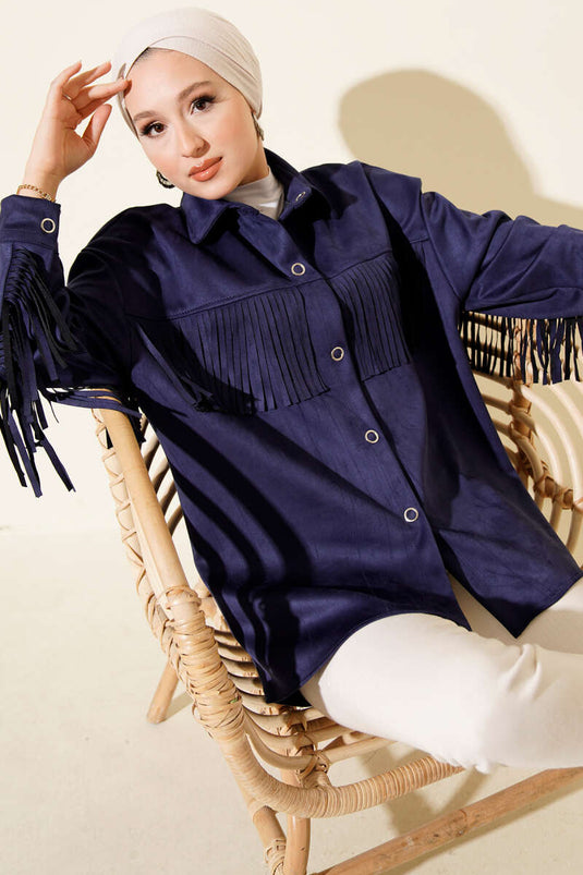 جاكيت من جلد الغزال بأزرار مزينة بالشراريب، أزرق داكن