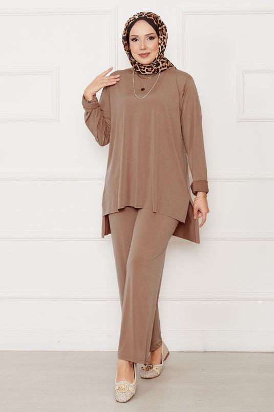 Loose Comfortable Fit Two-Piece Sandy Set Camel