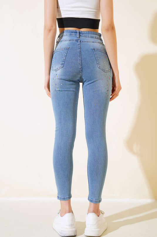 Renkli Desenli Yırtmaçlı Kot Pantolon Orta Mavi