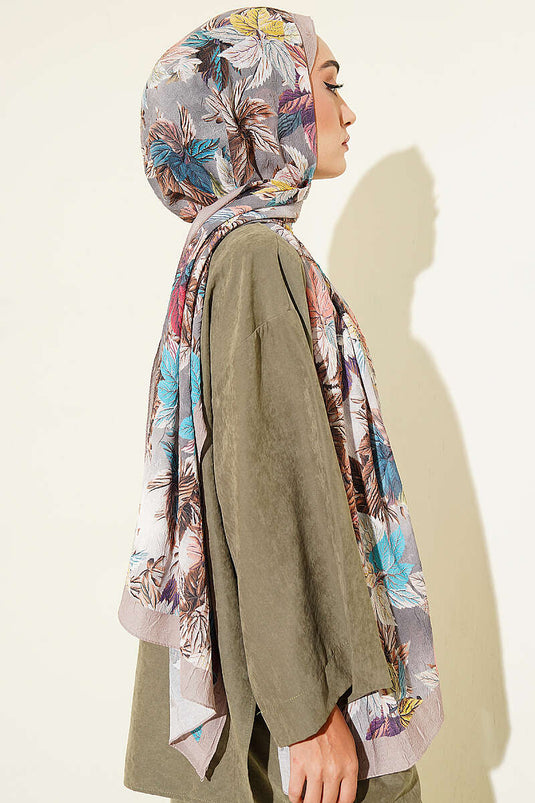 Buntes Blattmuster Schal Hellbeige