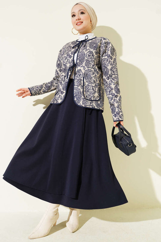 Veste courte matelassée beige à motif rétro