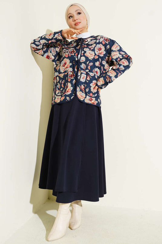 Veste courte matelassée à motif rétro bleu marine