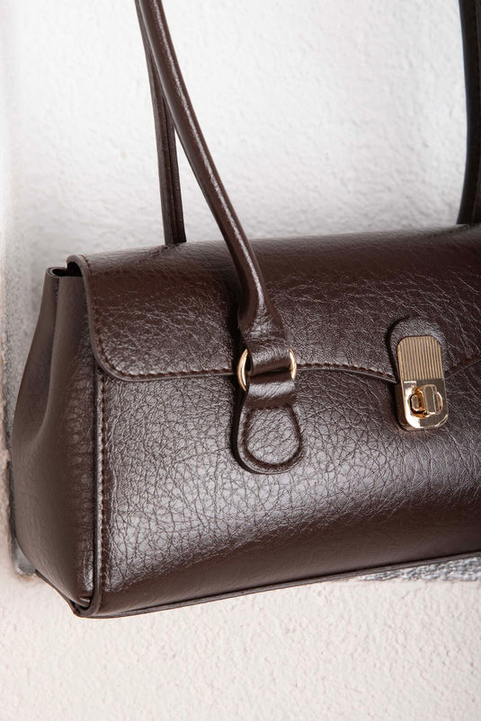 Retro Lock Detailed Baguette Bag Brown