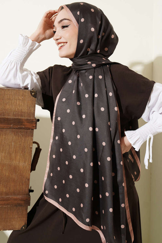 وشاح بنقشة نقاط باللون الأنثراسيت بأسلوب ريترو