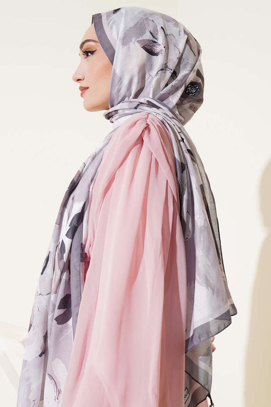 وشاح بنقشة وردة كلاسيكية، من فرو المنك