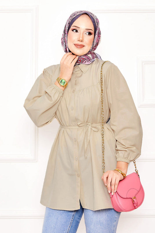 Chemise hijab beige foncé avec cordon de serrage à la taille et volants