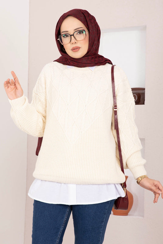 Saç Örgü Desenli Triko Kazak Krem
