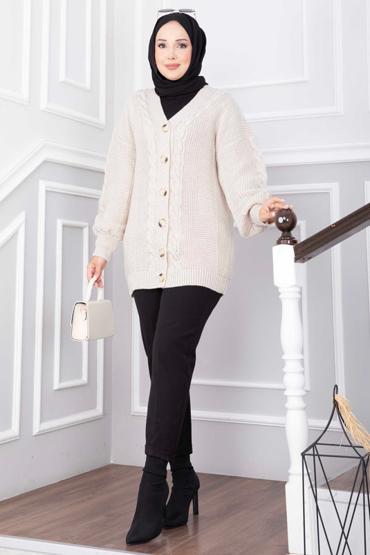 Beige Strickjacke Mit Haarzopf Und Knöpfen