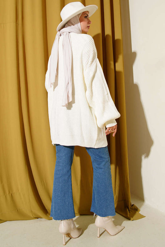Saç Örgü Detaylı Hırka Ekru
