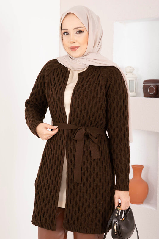 Gilet en maille à ceinture tressée, marron