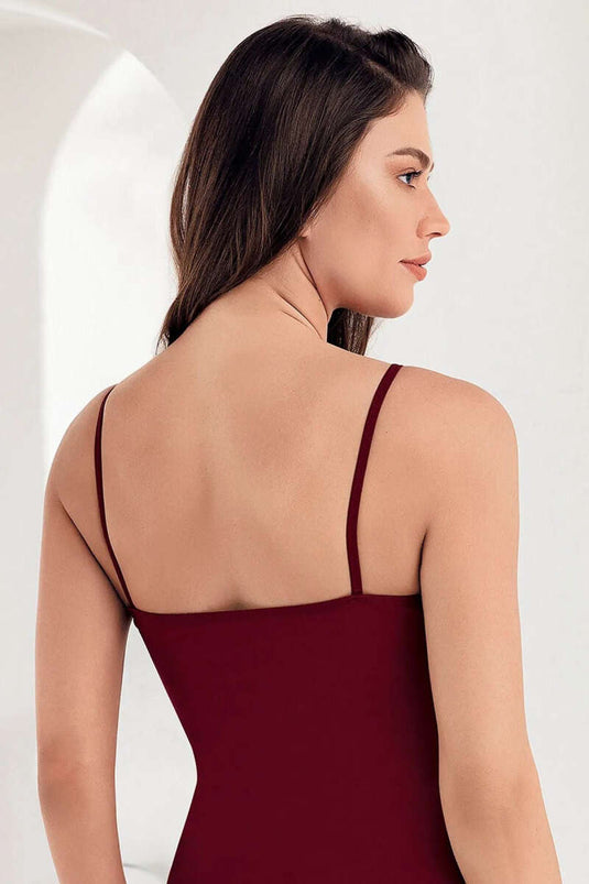 Şahinler Women's Lace Strappy Undershirt Burgundy