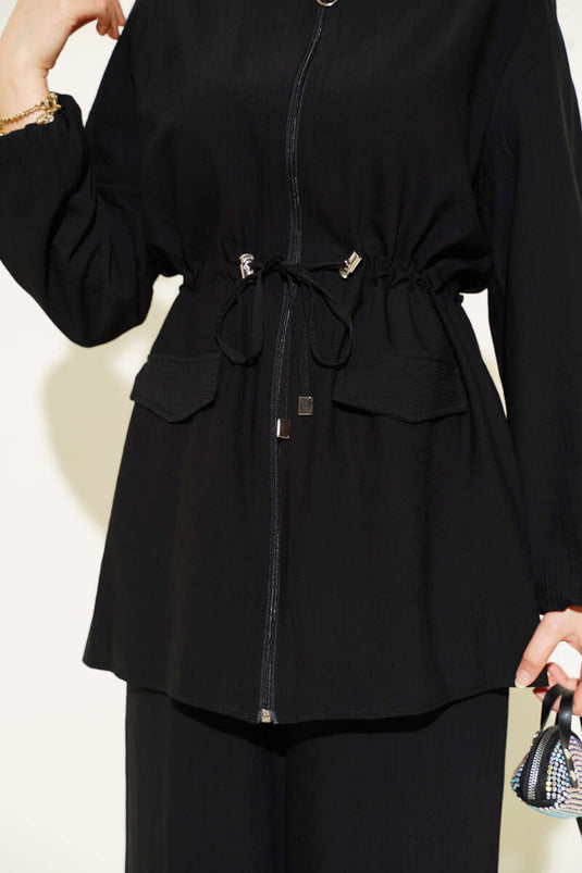 بدلة سوداء من قطعتين مع جيب خصر مزيف