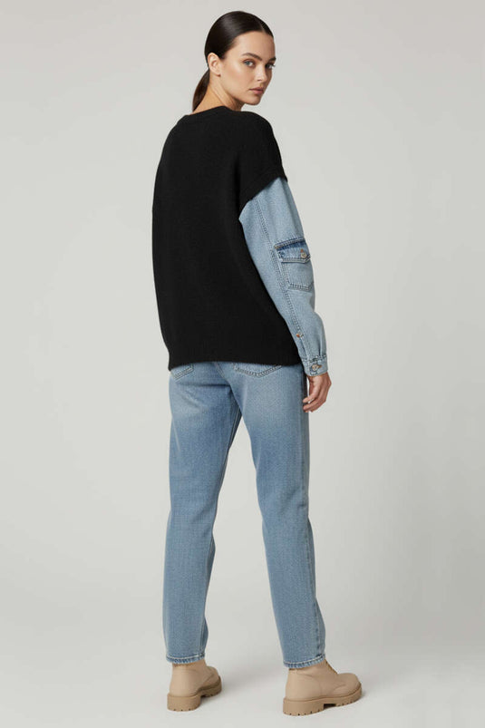 Pull en jean noir à manches barbe