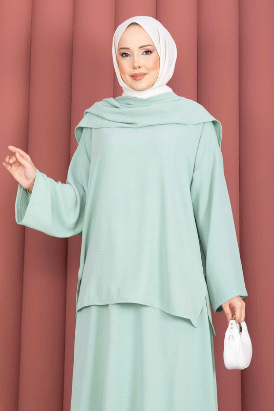 Three-Piece Set with Scarf Detail and Skirt in Mint
