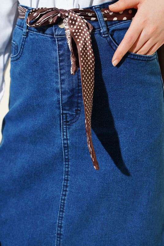 Jupe en jean bleu denim avec détail foulard