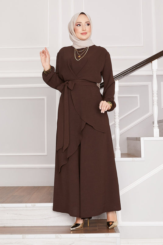 طقم حجاب أيروبين فضفاض من قطعتين باللون البني القهوة