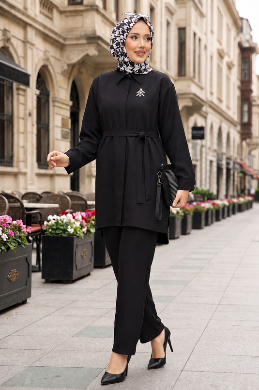 Ensemble deux pièces tunique ample et pantalon noir