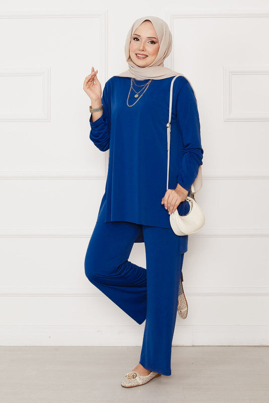 Casual Fit Two-Piece Sandy Set Saks