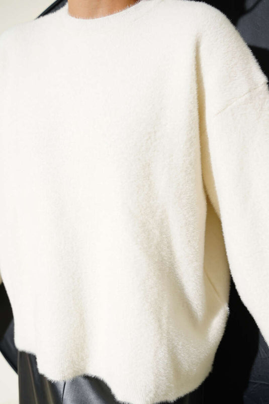 Salaş Sakallı Basic Triko Kazak Ekru