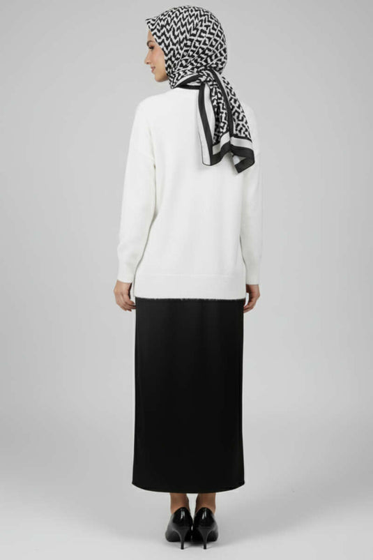 Pull ample en maille duveteuse, écru.