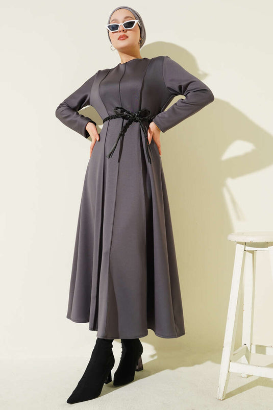 Robe ceinturée en cuir de plongée fumée