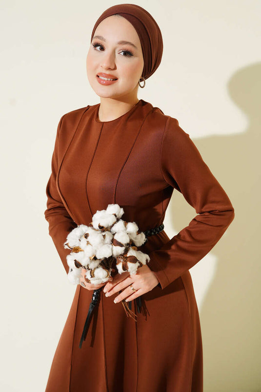 Robe ceinturée en cuir de plongée marron