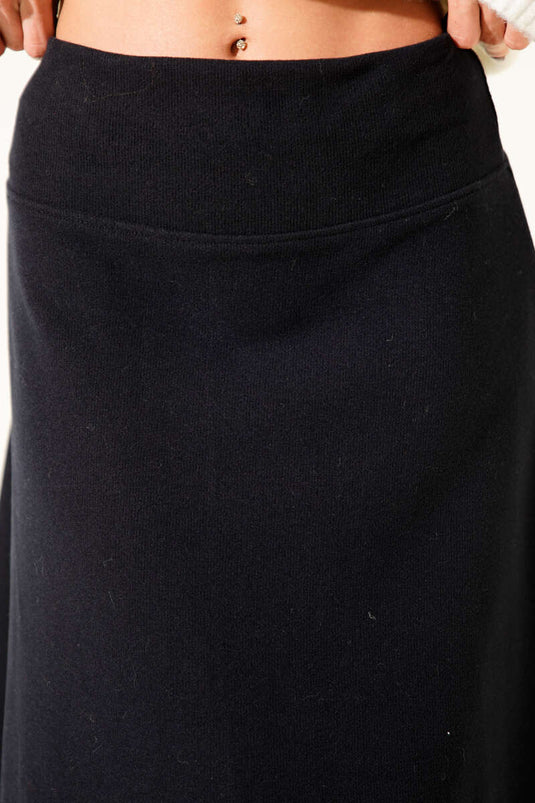 تنورة ثيسالونيكي متوسطة الطول باللون الكحلي