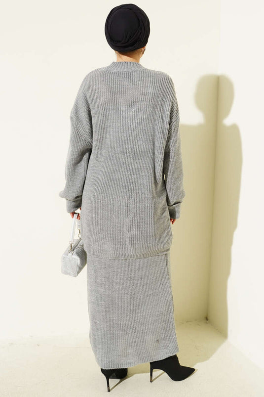 طقم ملابس محبوكة من قطعتين من سيلانيك، رمادي