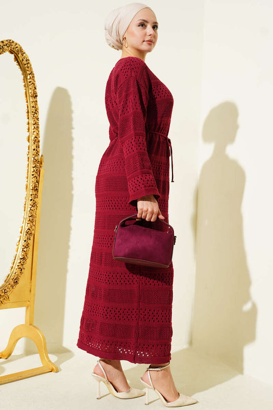 Robe en tricot à motif ajouré bordeaux