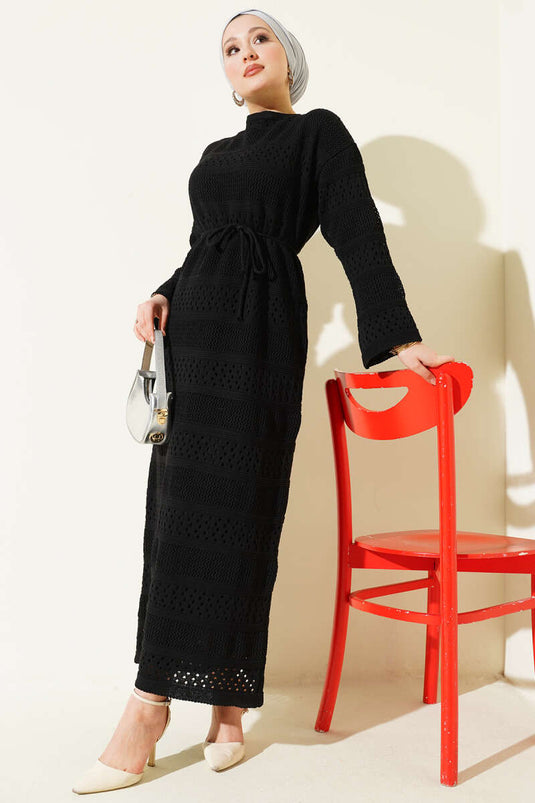 Robe en tricot à motif ajouré en bande noire