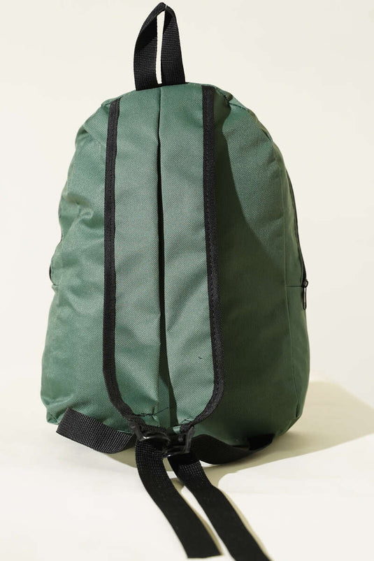 Sac à dos vert à rayures avec fermeture éclair