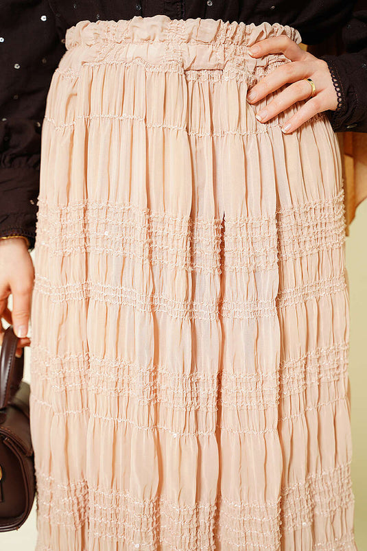 Chiffonrock mit Pailletten und gerafftem Band, Beige