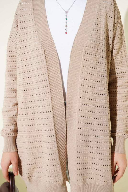Cardigan traforato in maglia con strisce, colore visone