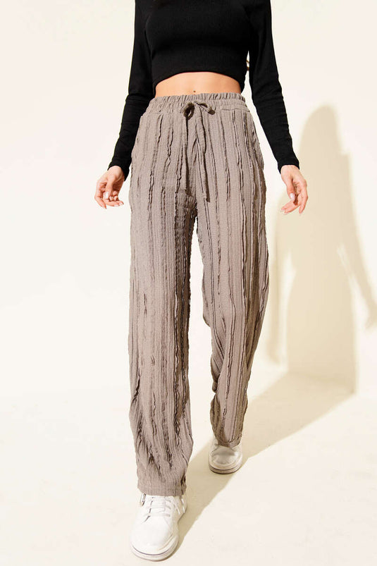 بنطال مخطط بخصر مطاطي مكشكش، لون المنك