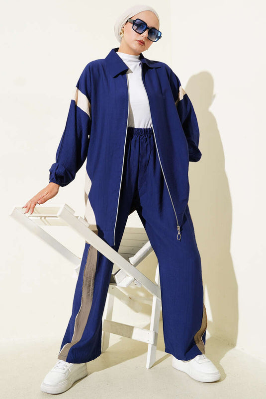 Costume deux pièces à rayures et fermeture éclair bleu marine beige