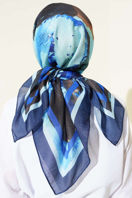 Écharpe à motif rayé dégradé, coloris Saks.