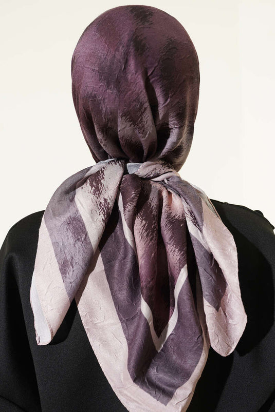 وشاح من الخيزران بنقوش متدرجة مخططة، لون بيج رملي