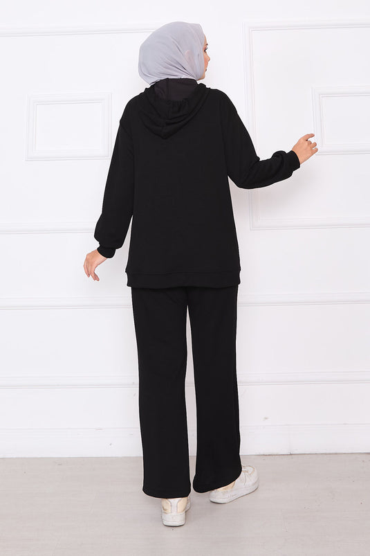 بدلة أويسو من قطعتين مرصعة بالأحجار وسحّاب، لون أسود