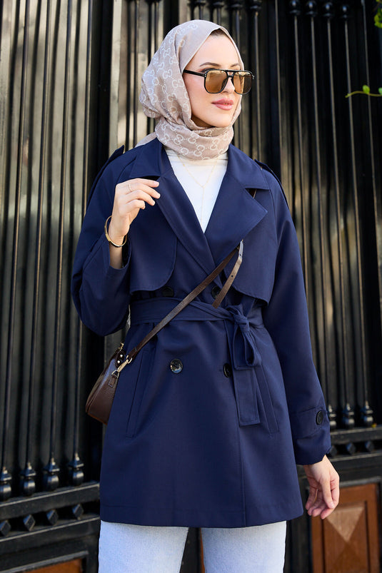 Trench court boutonné avec ceinture amovible bleu marine