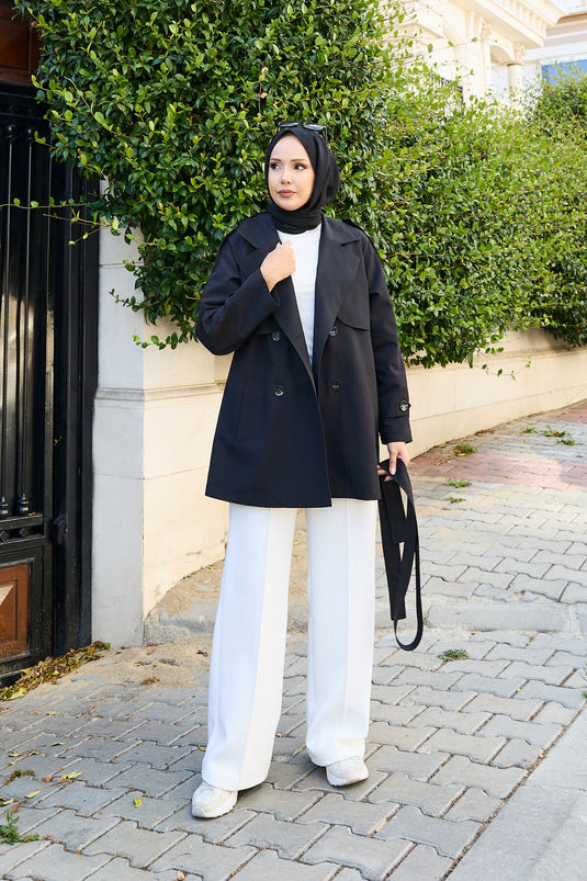 Kurzer Trenchcoat mit abnehmbarem Gürtel und Knöpfen in Schwarz