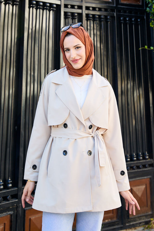 Kurzer Trenchcoat mit abnehmbarem Gürtel und Knöpfen in Stein